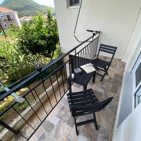 Kaldis Apartment *