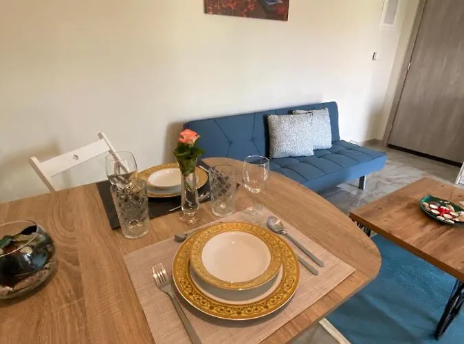 Kaldis 公寓 *